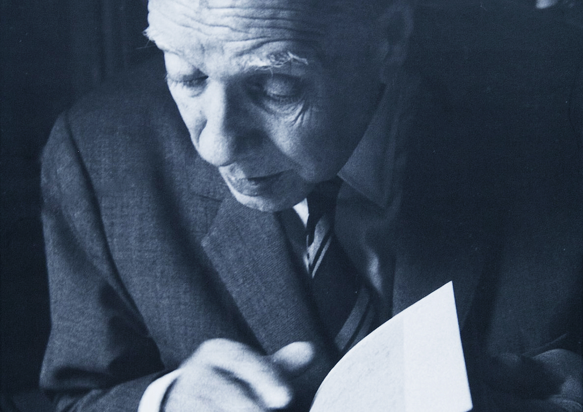 Universo borgiano: La Biblioteca Nacional ofrece una «experiencia infinita» a 80 años del «Aleph»