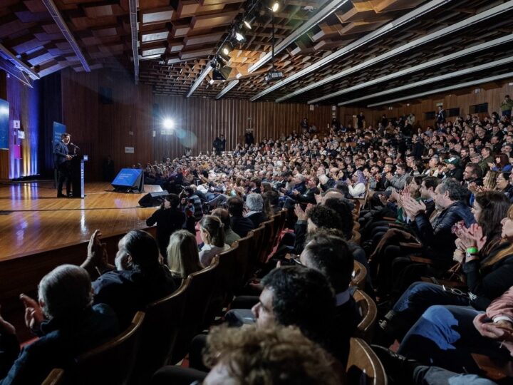 Axel Kicillof: “No podemos perder un minuto más”
