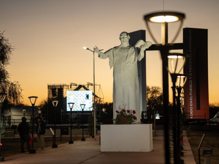 Enrique Angelelli: homenaje a 50 años de su martirio